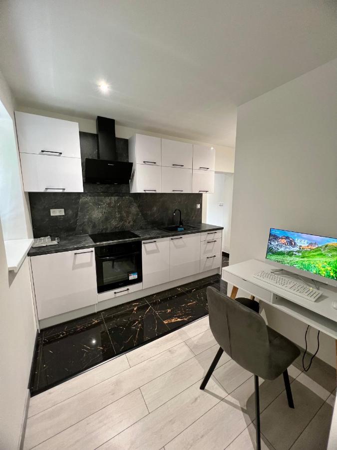 Apartmany Piskovna Assen Острава Екстер'єр фото
